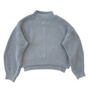 24 Colours Cropped Knit Light Blue Sweater